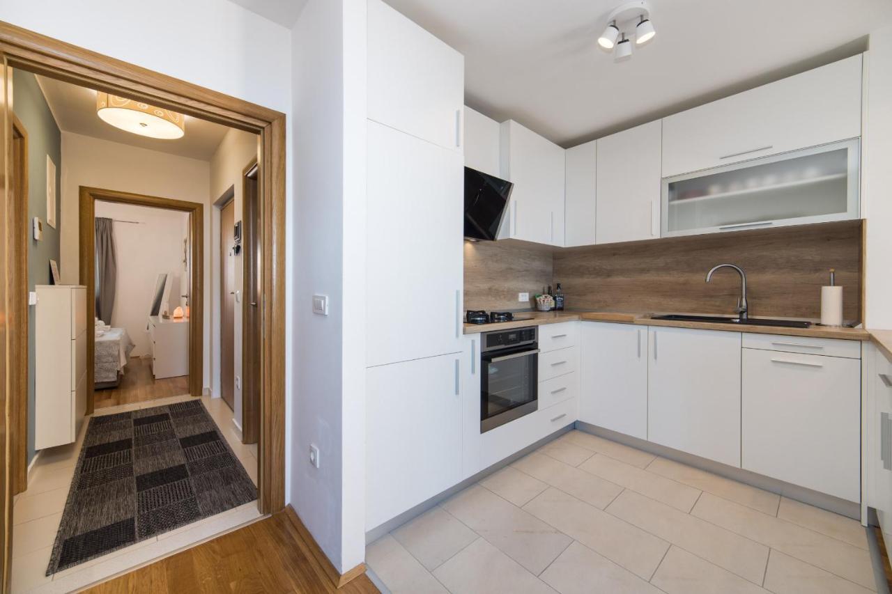 Libertas Apartment Makarska Bagian luar foto