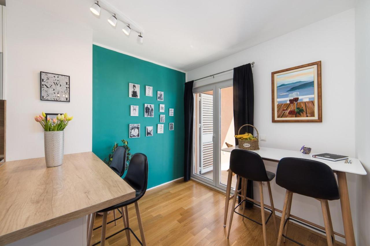Libertas Apartment Makarska Bagian luar foto